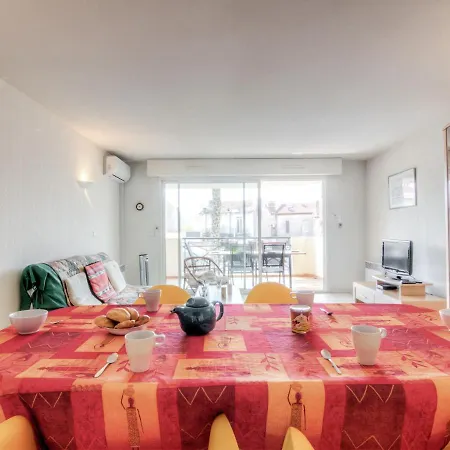 Le Magellan-2 By Interhome Apartamento Saint-Raphaël
