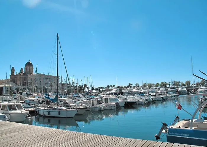 Le Magellan-2 By Interhome Saint-Raphaël